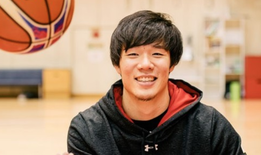 馬場雄大の年俸はいくら Bリーグチームでも高級外車に乗れるほど稼げる Buzzl